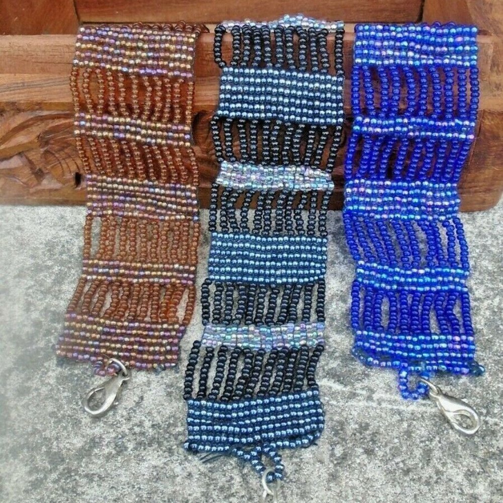 💝5/$25💖  Vintage wide cuff seed bead bracelets in 3 colors Hand Loomed